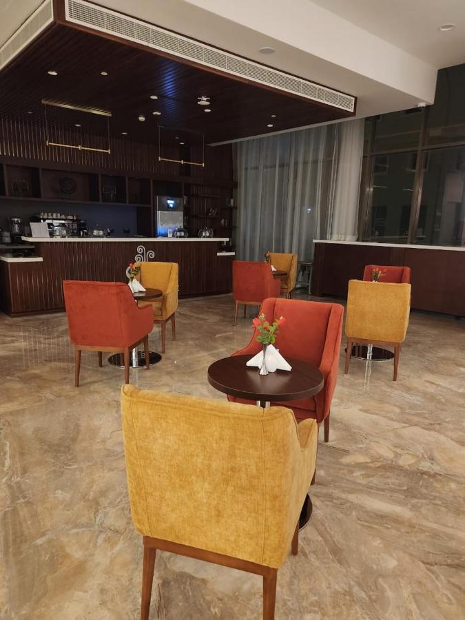 Kyriad Hotel Salalah Extérieur photo