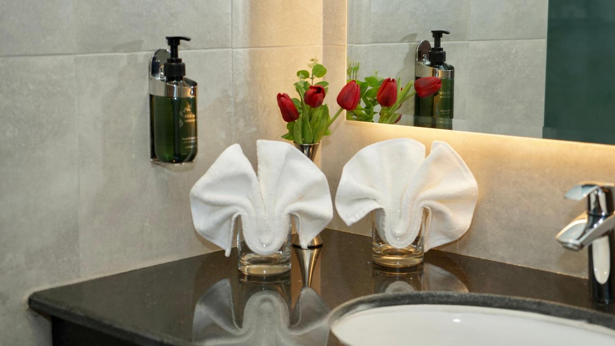 Kyriad Hotel Salalah Extérieur photo