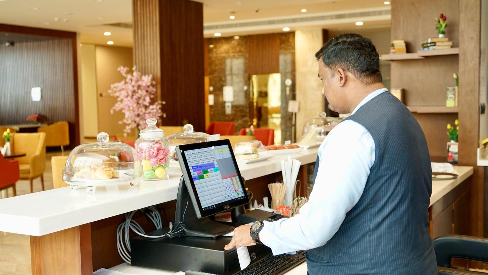 Kyriad Hotel Salalah Extérieur photo