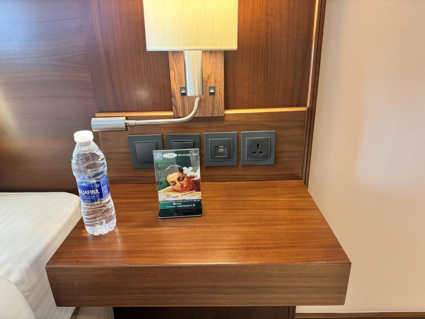 Kyriad Hotel Salalah Extérieur photo