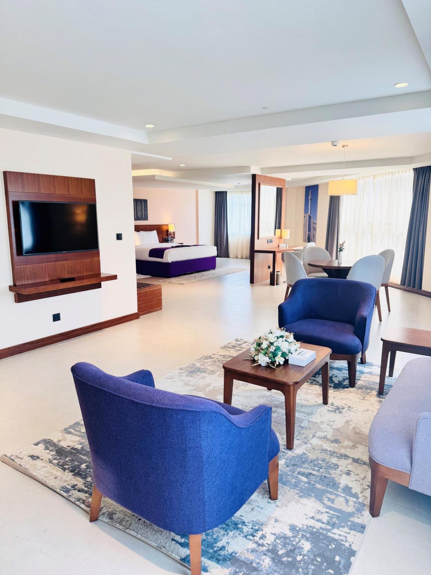 Kyriad Hotel Salalah Extérieur photo
