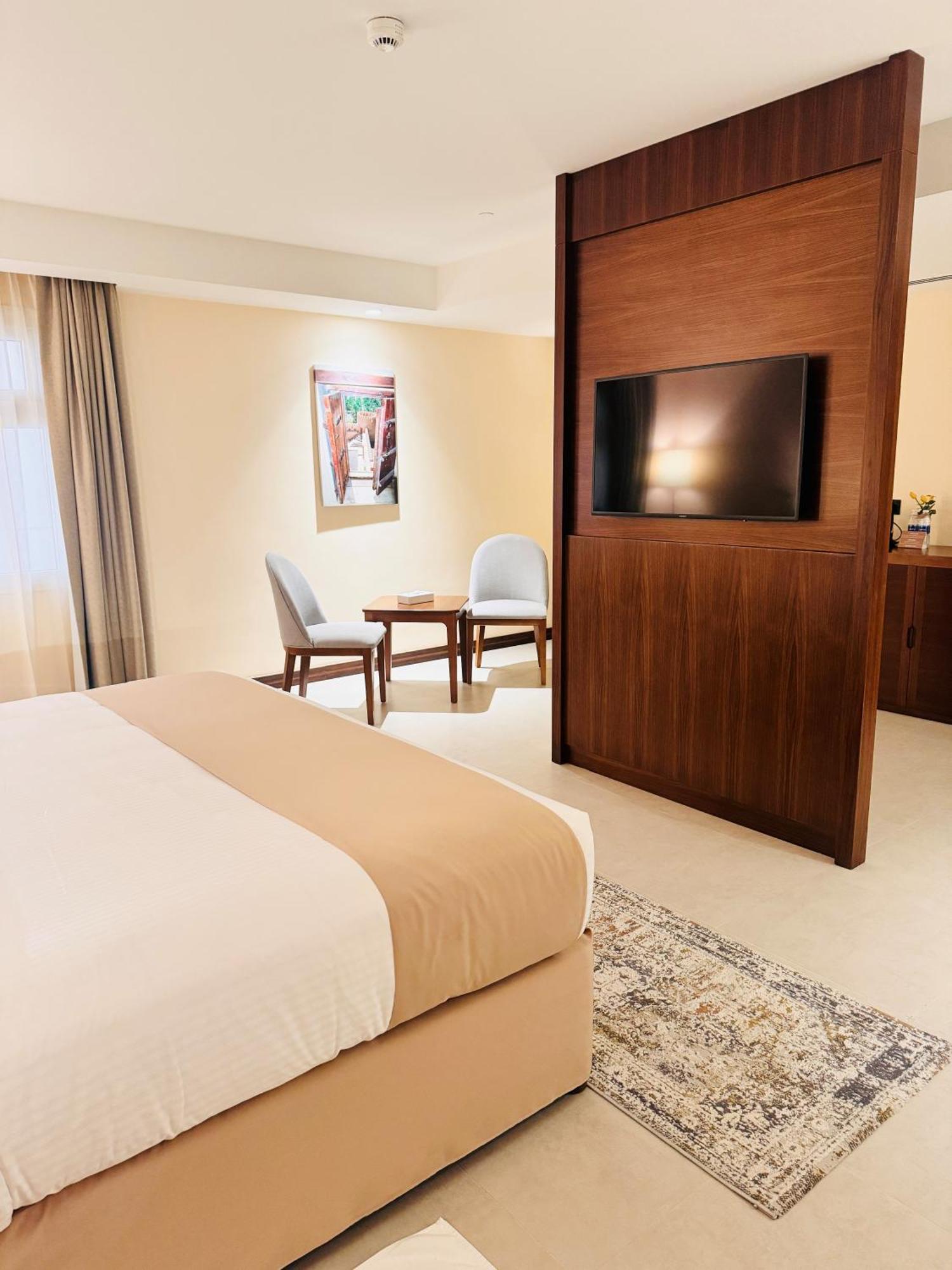 Kyriad Hotel Salalah Extérieur photo