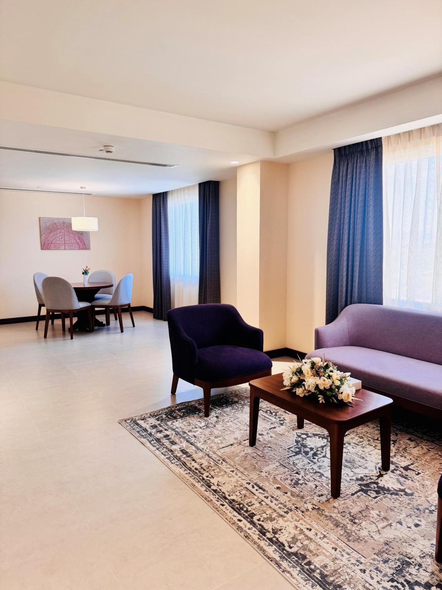 Kyriad Hotel Salalah Extérieur photo