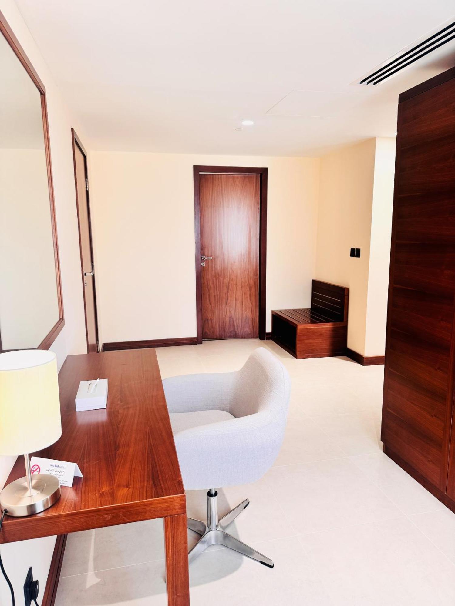 Kyriad Hotel Salalah Extérieur photo